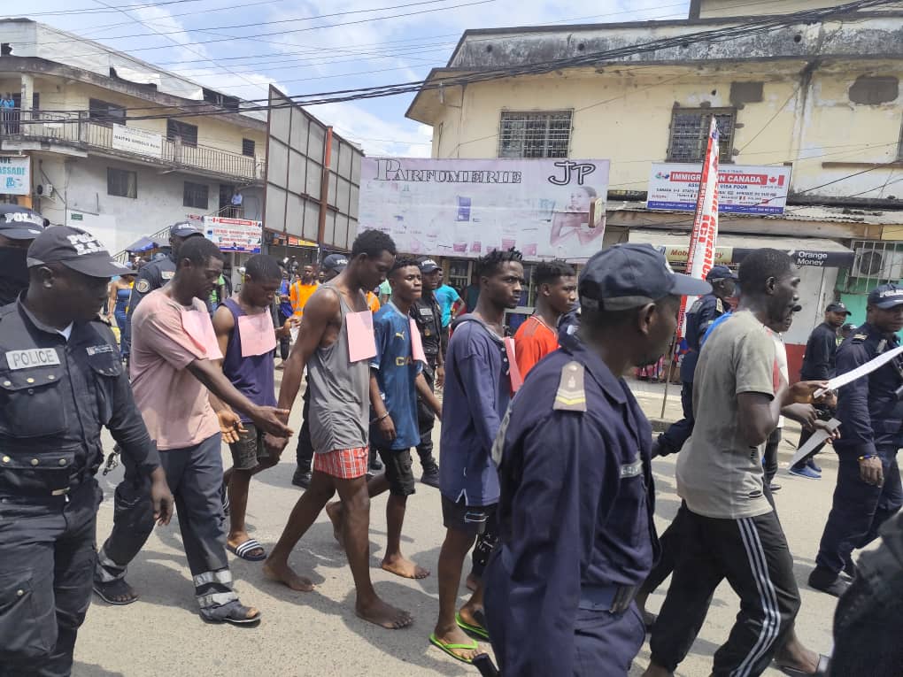 Cameroun: 13 « microbes » passent aux aveux à Douala.